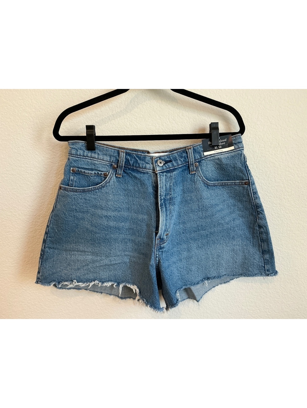 Abercrombie & Fitch Relaxed Cuff High Rise Denim Shorts Size 31